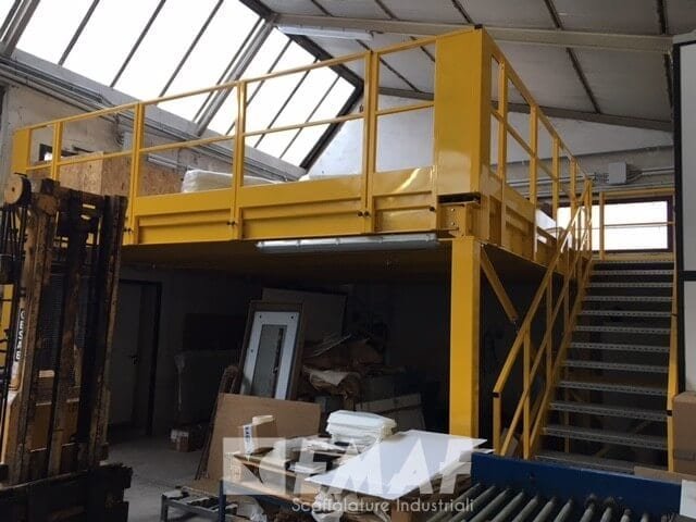 Featured image for “Un soppalco per una vetreria trevigiana”