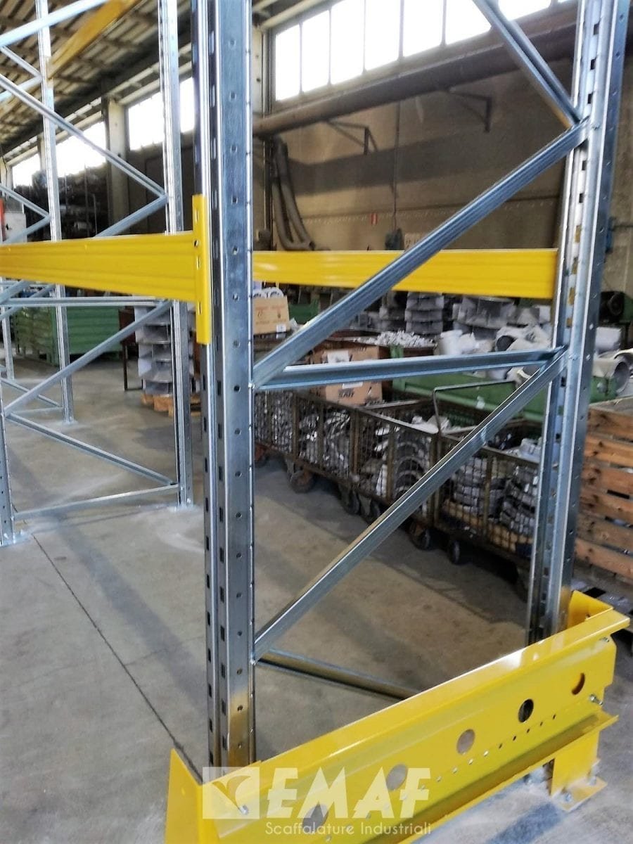 Featured image for “Portapallet scaffalatura industriale 4 Campate a 3 livelli – 48 posti EPAL – In pronta consegna!”