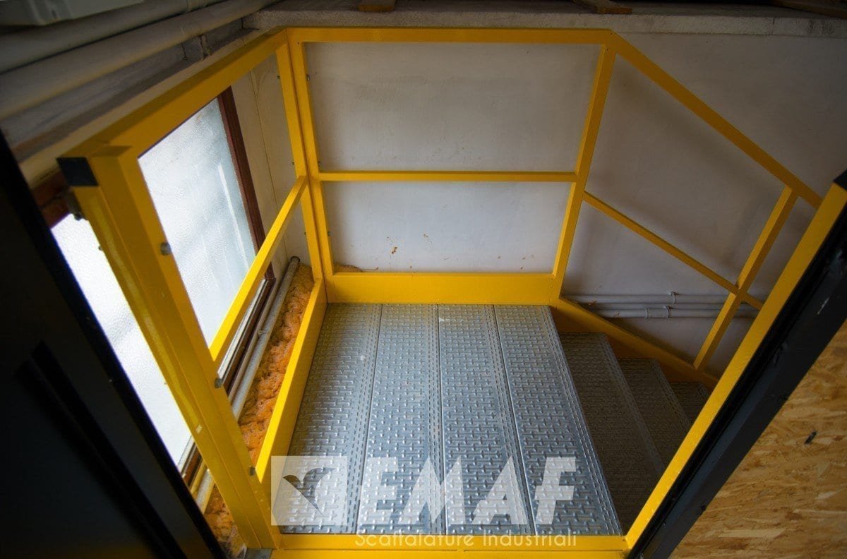 Featured image for “Posso montare da solo la scaffalatura industriale meccanica che acquisto o deve farlo il fornitore?”