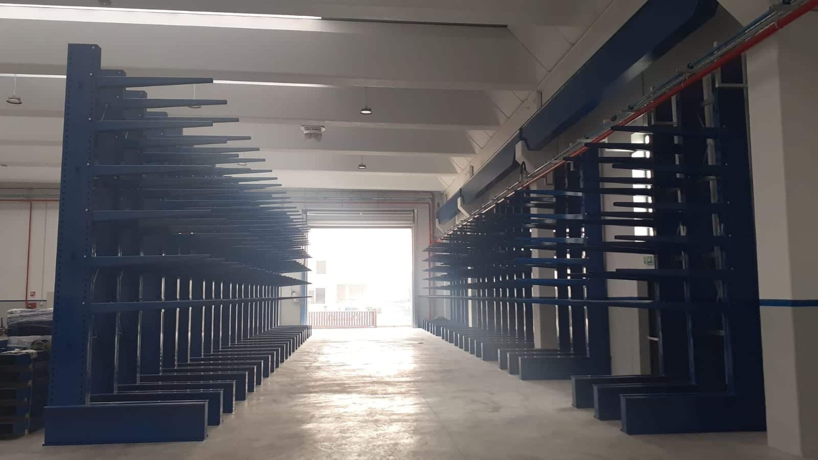 Featured image for “Cantilever Emaf modello Mantegna a Missaglia, Lecco”