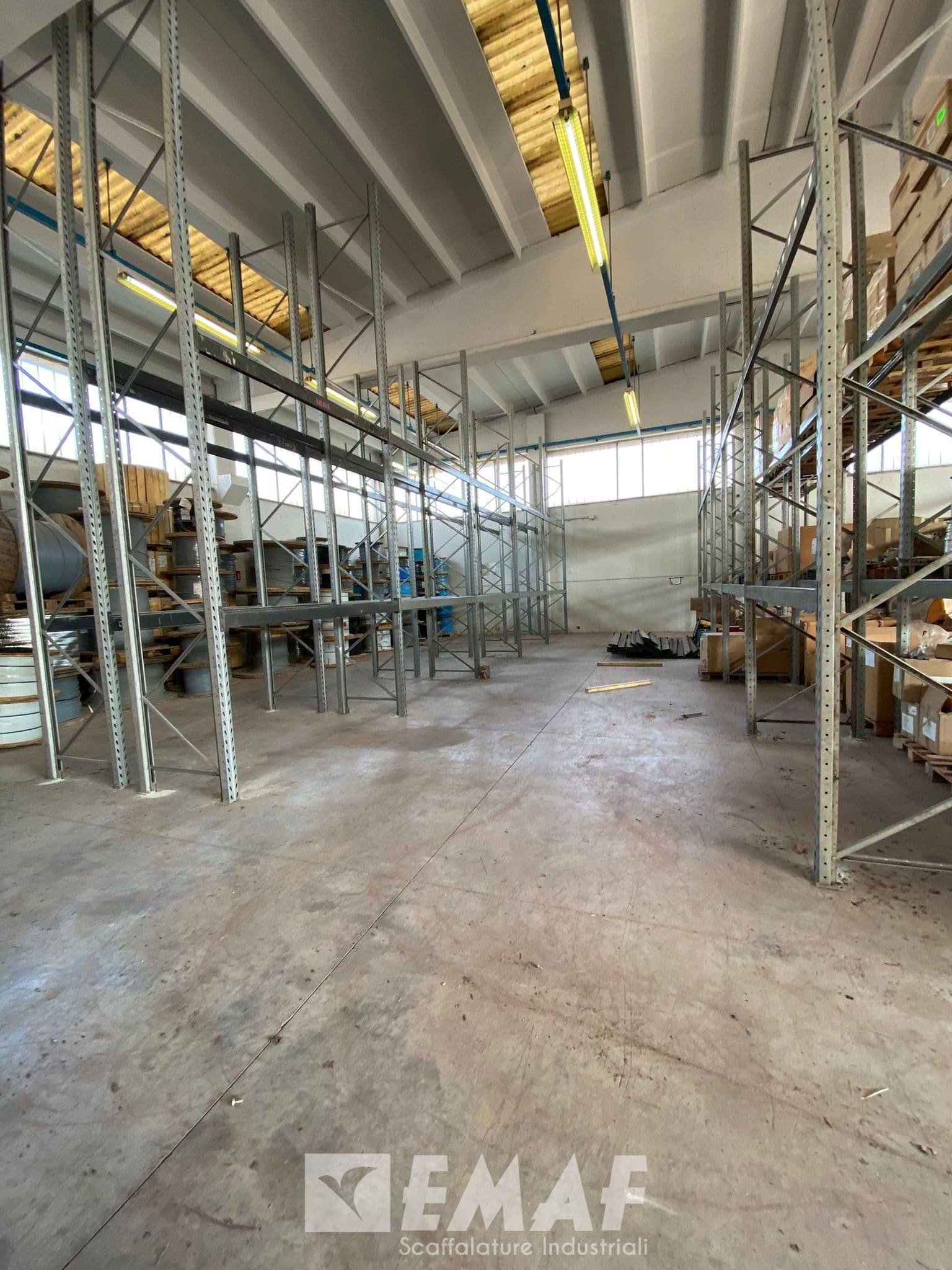 Featured image for “Scaffalatura portapallet usata presso azienda di infrastrutture e aerospaziale”