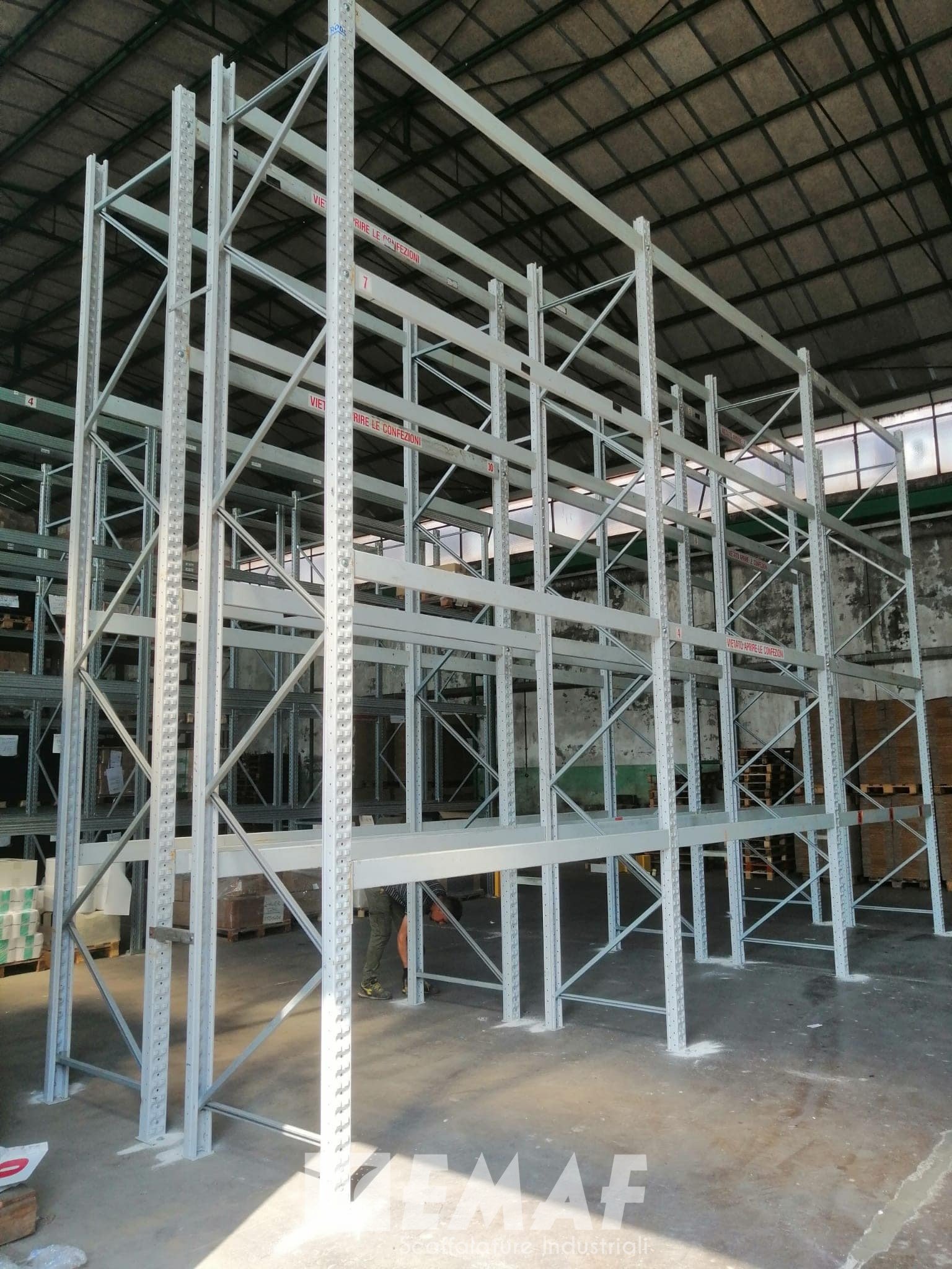 Featured image for “Installata a Padova una scaffalatura portapallet usata”