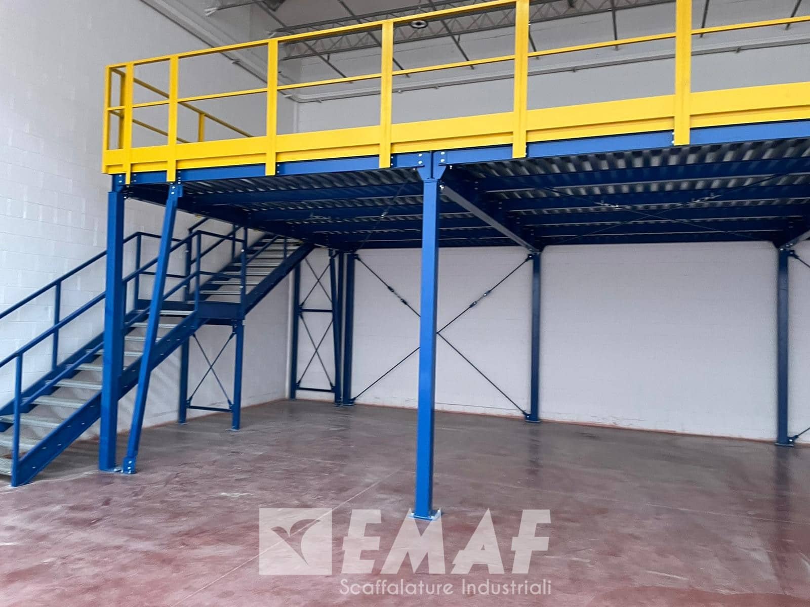 Featured image for “Installazione di un soppalco Giotto Emaf a Rho, Milano”