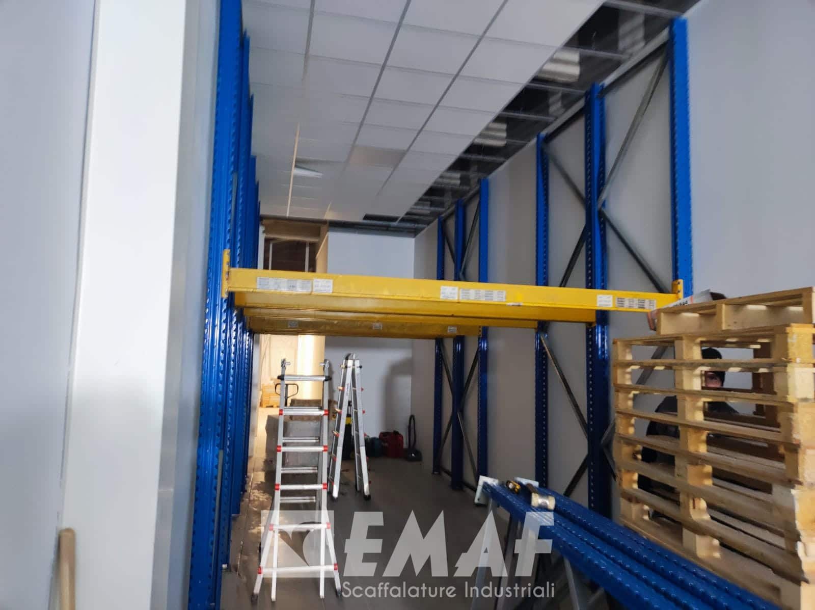 Featured image for “Portapallet usato con ripiani soppalcati installato a Padova da EMAF”