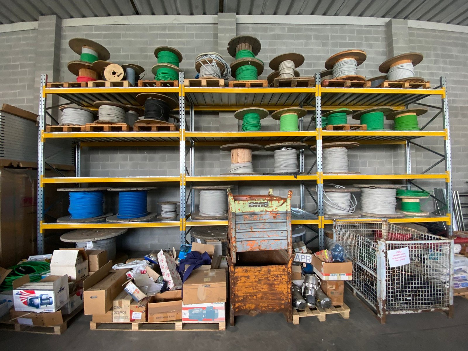 Featured image for “Scaffalatura portapallet e leggera Emaf installata a Rovigo”