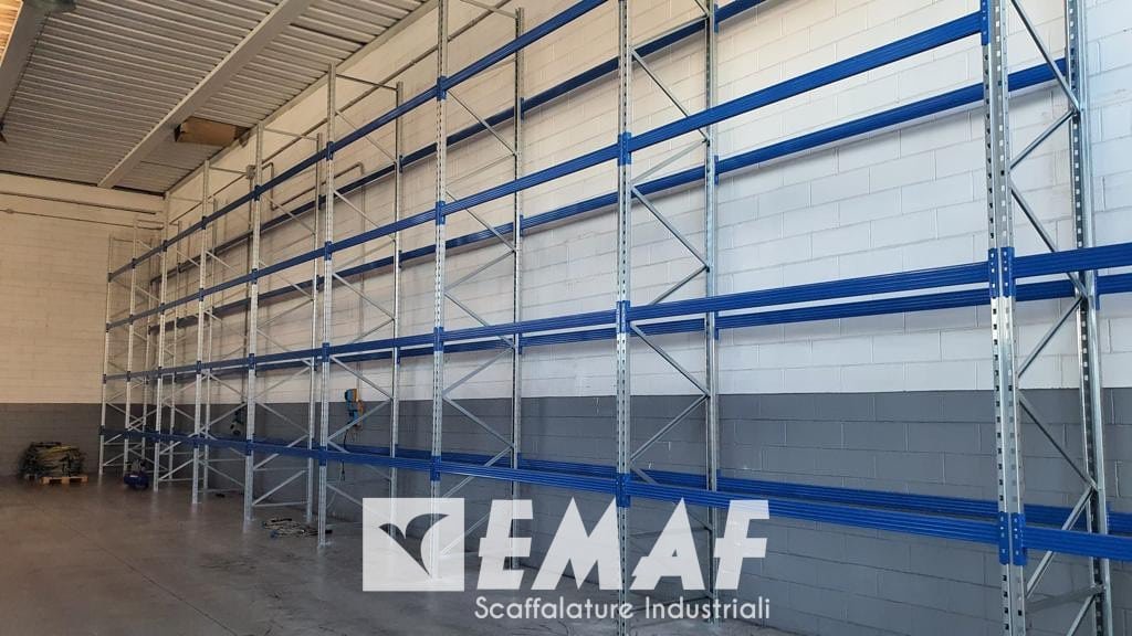 Featured image for “520 posti per bancali: portapallet Emaf installato a Venezia”