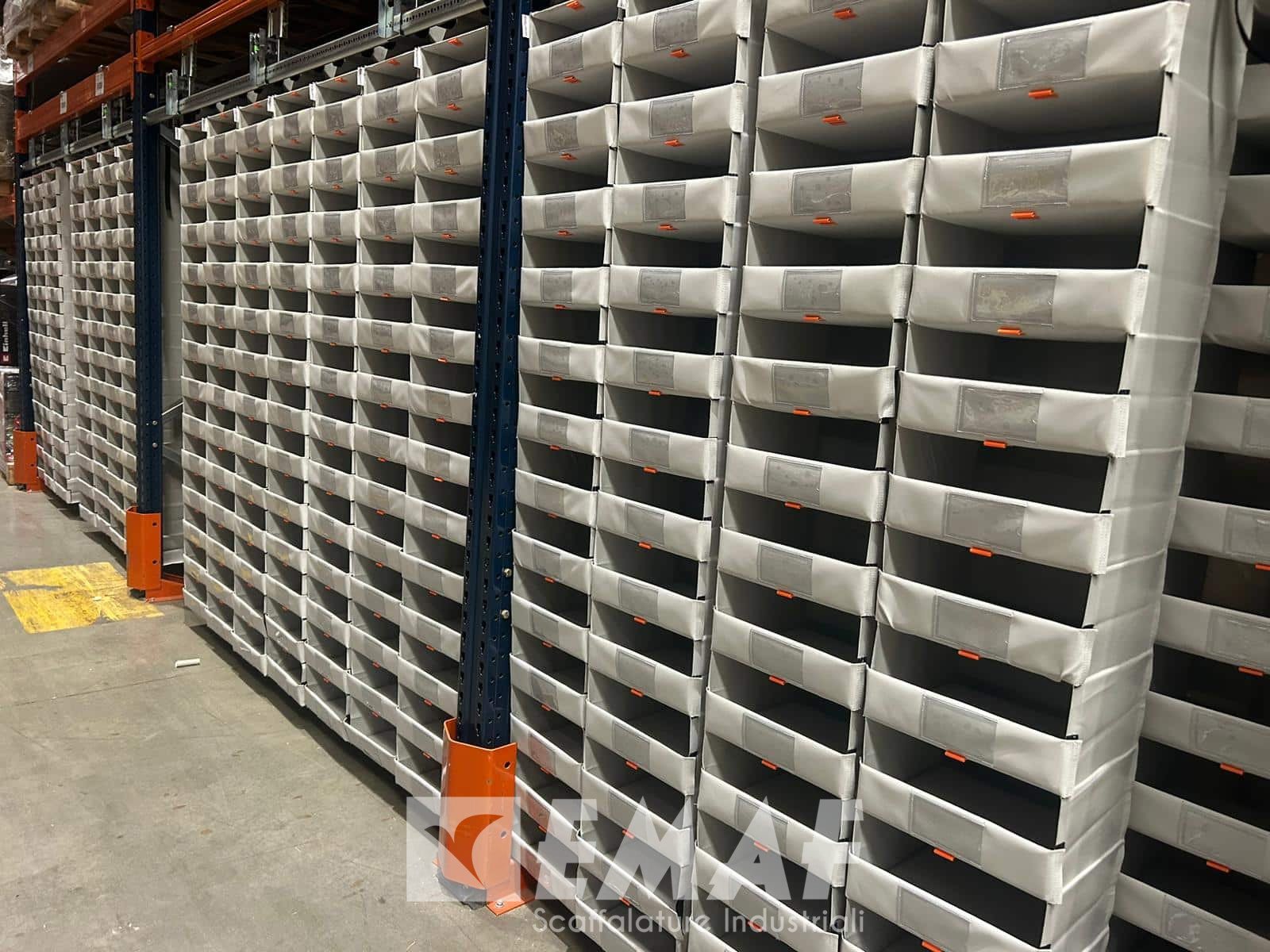 Featured image for “Storeganizer, accessori per scaffalature, installati a Pavia”