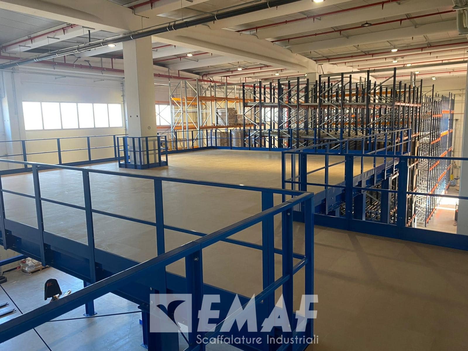 Featured image for “Installazione soppalco EMAF a Mirandola, Modena”