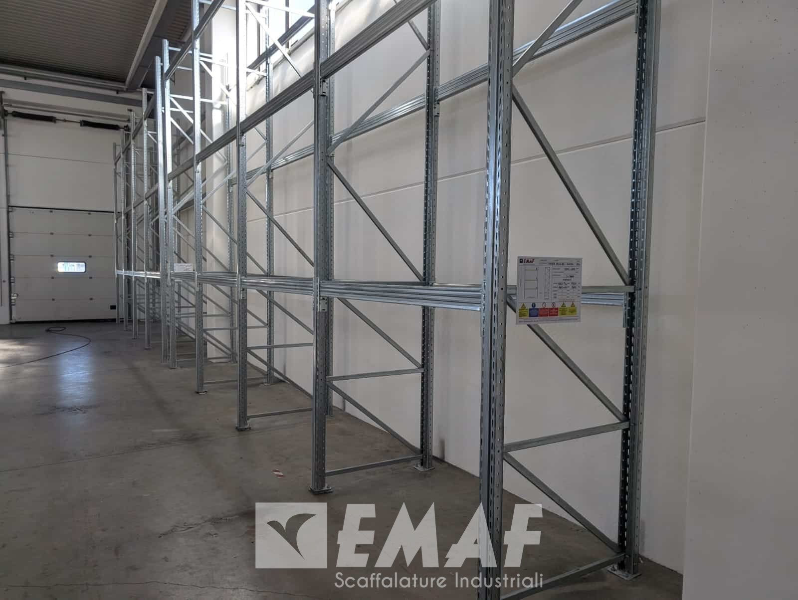 Featured image for “Emaf Scaffalature Industriali completa nuovo impianto portapallet per Veneto Italia a Eraclea”